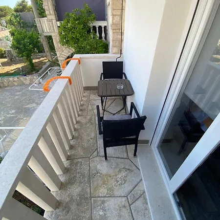 Studio-Apartman Kafadar